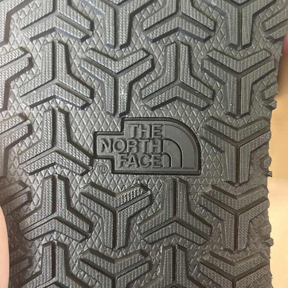 TheNorthFace Base Camp Leather Flip-Flop - Picture 6 of 7